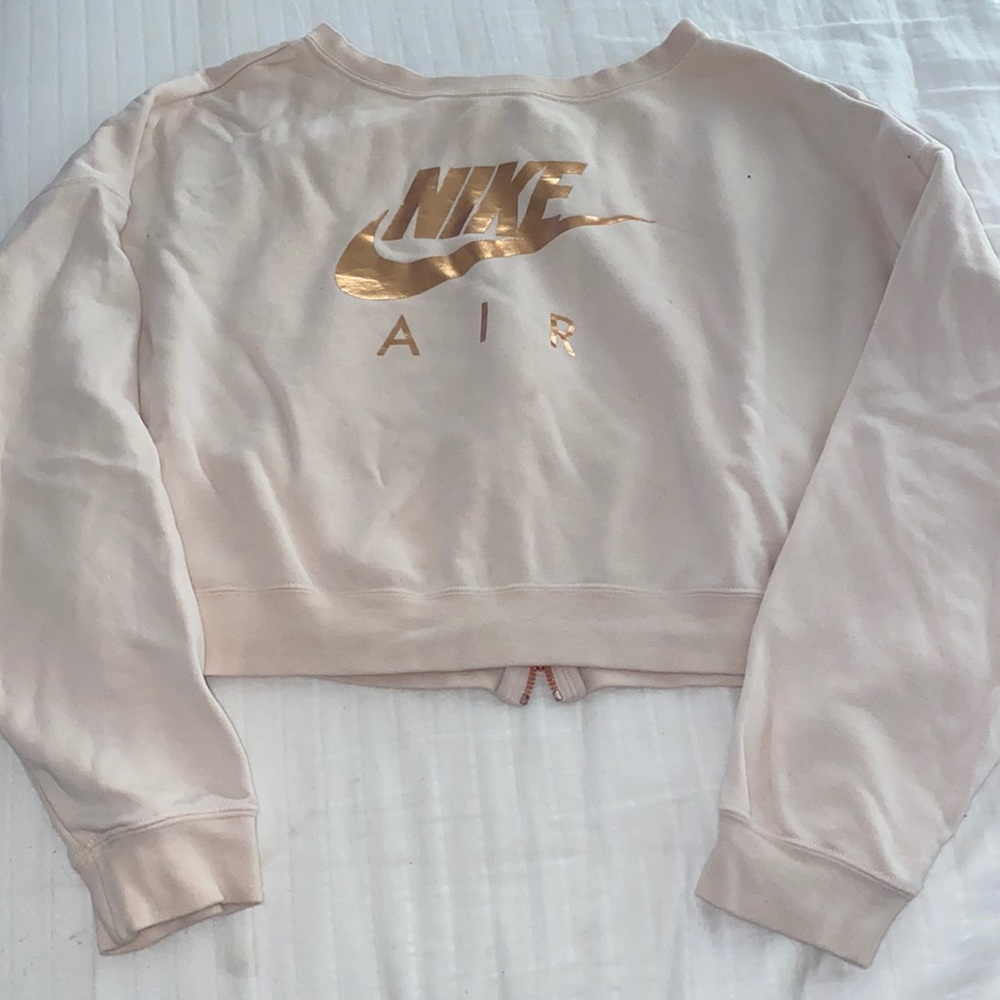 Cut off Nike hoodie with back zip up